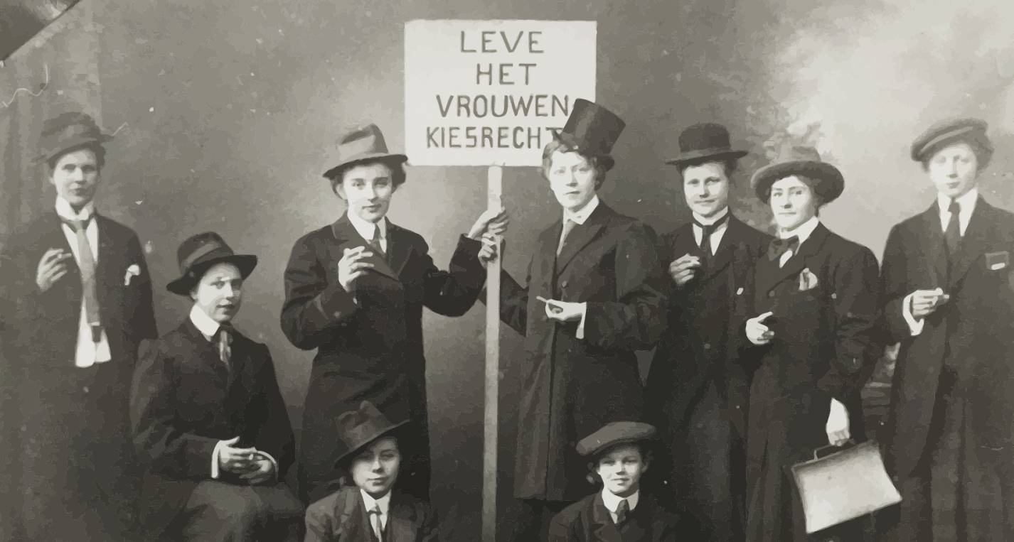 De Slag om het Vrouwenkiesrecht - Stadhuistoneel